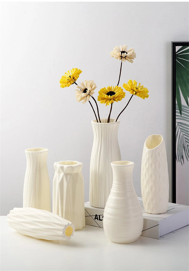 Nordic Cream Flower Vase