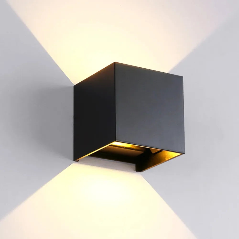 Minimalist Indoor/Outdoor Wall Lamp