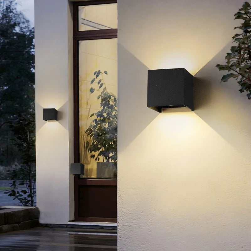 Minimalist Indoor/Outdoor Wall Lamp