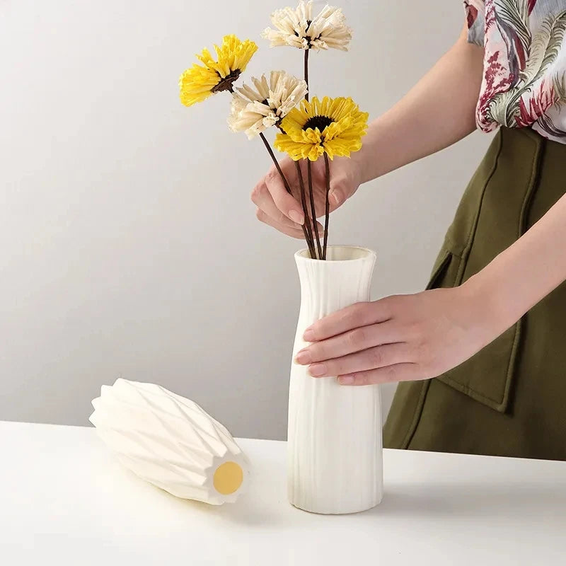 Nordic Cream Flower Vase